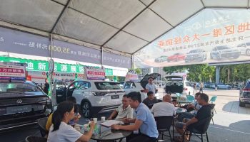 咬定目標不放松，玉林通承銷售喜獲新突破